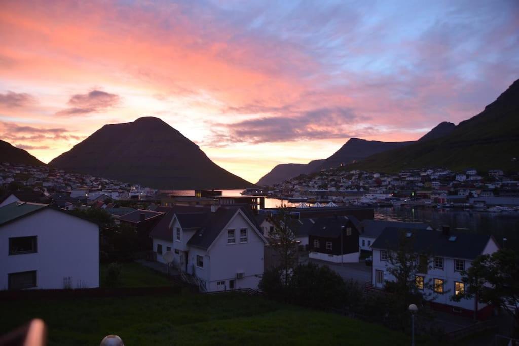 Cozy Cottage Klaksvík 外观 照片